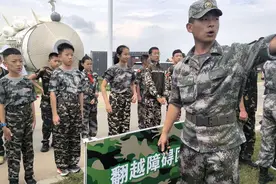 2025年全国少年军校交流实践活动进行时 军事项目大比武开赛图片