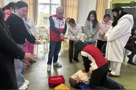 健康小站丨6分钟内是黄金抢救期！这个技能关键时候能救命图片