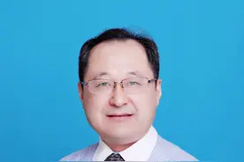 北京大学经济学院王曙光：着力解决法人治理结构和投融资体制问题，是化解债务的深层次思路图片