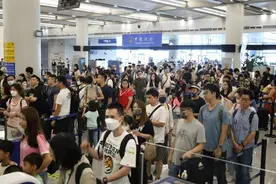 客流超过500万车流全国第一！港珠澳大桥再掀暑期“北上”热潮图片
