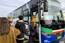 注意！11月1日起，青岛这8条公交线路进入“冬时制”图片