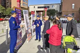 “福启二月二·志愿学雷锋” 义剪活动温暖社区图片