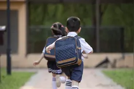 寒假过后 孩子开学收心难怎么办？图片