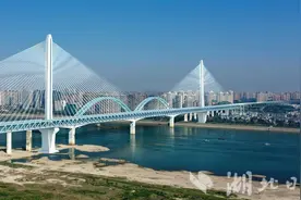 四个世界第一，沿江高铁宜昌长江公铁大桥开工图片