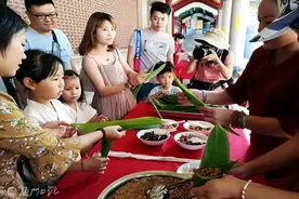 粽叶粽绳该往哪扔？垃圾分类中心专家来教您！图片