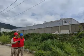永泰供电：首次开展1人携2台无人机进行变电站线路自主巡检图片