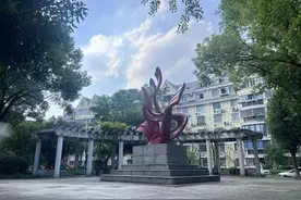 社区“僵尸车”如何处理？方松这个居民区“手把手”教你→图片