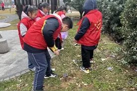 动动手变废为宝，校园里“环保小事”人人抢着做图片