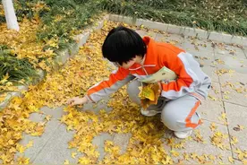 巧手拾秋色 济南协和双语实验学校初中部开展特色美术活动图片