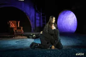 北京人艺话剧新作《哈姆雷特》亮相粤港澳大湾区中国戏剧文化节图片