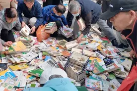 没有谁能知道，人与书，谁会先湮没于时间的海底图片