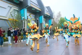 三大机甲恐龙震撼登场 自贡方特将开启“神龙闹新春 ”活动图片