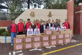 多措并举！广州荔湾花地街道助力梅州白渡镇教育振兴发展图片