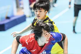 （体育）手球——第一届学青会女子公开组决赛：安徽滁州队夺冠图片