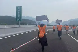 京蔚高速（百花山段）开通在即  千余建设者脚步丈量“京西大通道”图片