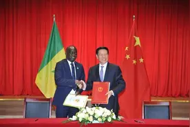 中国发布丨深化“一带一路”国家税收合作 中国分别与塞内加尔、喀麦隆签署税收协定图片