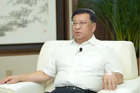 中国铁建董事长戴和根谈转型升级：部署“六化转型” 开辟“五新赛道”图片