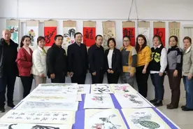 自学书画20年，他的首届画展在这里图片