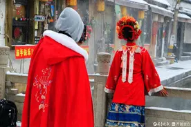 俺村俺家年味浓|把春天戴在头上图片