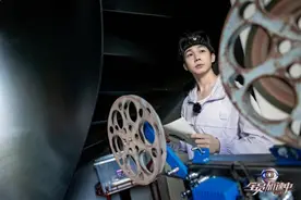 《全员加速中·对战季》春日少年游图片