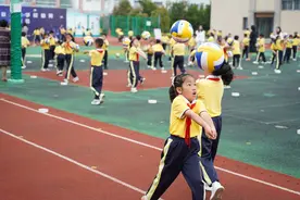 这所海岛小学如何成为浙江省体育后备人才基地？校长：学校、家庭、社会缺一不可图片