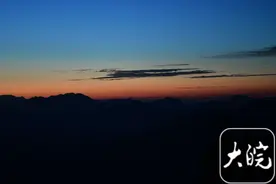 岳西牛草山日出美如画图片