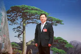 全国人大代表、滁州市市长吴劲：共建共享，推动高等教育跨区域合作发展图片