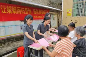 情侣分手因彩礼引诉讼，广州花都法院把庭审搬到村委会图片