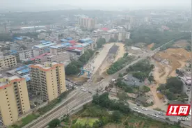 祁阳：湘桂铁路毛荔山平改立工程加速度推进图片