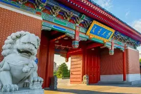 2025春季名校直通车招聘会：上海交通大学（闵行校区）、上海外国语大学、华东师范大学图片