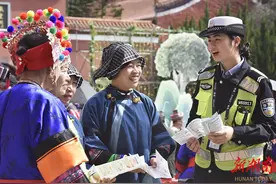交通安全暖民心图片