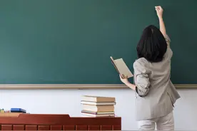 医问丨教师节到了，如何缓解这些常见职业病，送你一份健康礼包图片