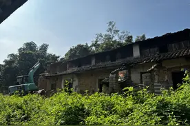 平和安厚：主动作为 清拆老旧危房图片