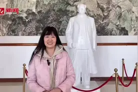 “白杨树畔榴花红”双拥文艺演出举行图片