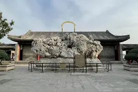 “一石二鸟”释败家图片