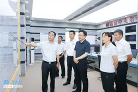 陈忠伟刘浩检查防汛工作图片