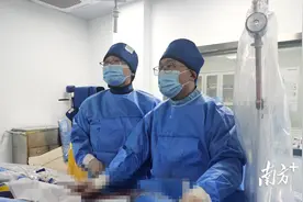 45岁女子突发脑出血，汕头市华侨医院破难救急图片