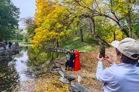 圆明园秋色渐浓，游园赏秋正当时图片
