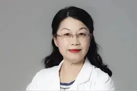 一个流传千年的养生动作，不花钱帮你改善五脏六腑的功能图片