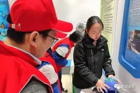 滕州市龙泉街道人和社区曾雯：文明实践润心田，文明花开正芬芳图片
