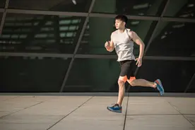 健康小站丨这些“伤膝盖”的运动，其实很多人都在做......图片