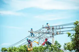 芜湖市湾沚区：电力线路迁改 助力芜宣高速改扩建图片