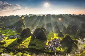 文化中国行·乐享黔途｜黄小西正吃晚饭之“万”——兴义万峰林 世界上最美的喀斯特峰林图片