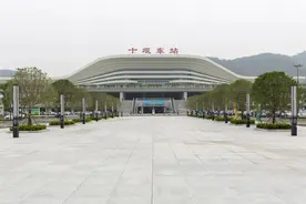 5年发送旅客3500多万人次 ​ 汉十高铁带动产业链条增粗拉长图片