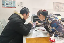 一台农机“两头补”，合计可达7万多图片