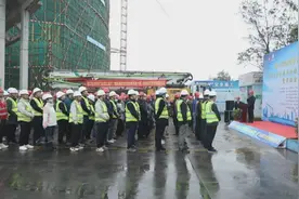 海口项目工地加强安全宣贯 筑牢生产“安全网”图片