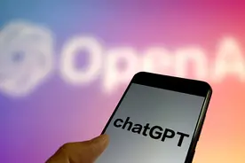 OpenAI跌倒，谷歌吃饱？ChatGPT宕机5小时，谷歌聊天机器人搜索激增图片