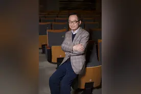 两会经济策｜5%、4%、2%有何深意？张军解码政府工作报告图片