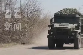 俄军新型无人扫雷车 可从1公里外遥控作业图片