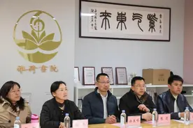 山东铝业职业学院赴哈尔滨工业大学（威海校区）参观调研“一站式”学生社区建设图片